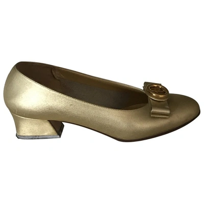 Pre-owned Charles Jourdan Leather Ballet Flats In Gold