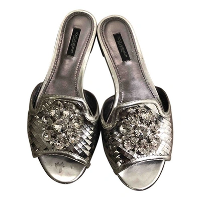 Pre-owned Dolce & Gabbana Patent Leather Sandals In Silver