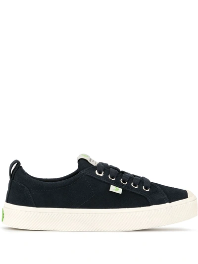 CARIUMA OCA SUEDE LOW-TOP SNEAKERS