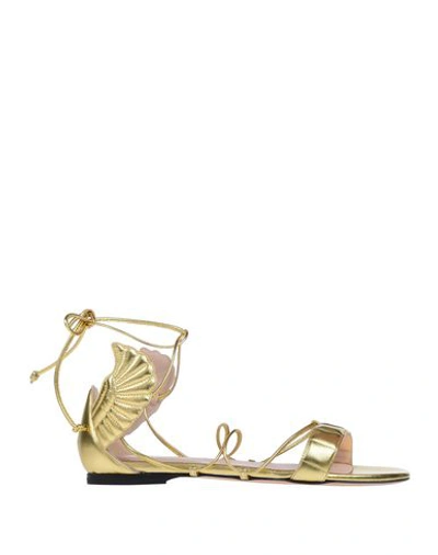 Oscar Tiye Sandals In Gold