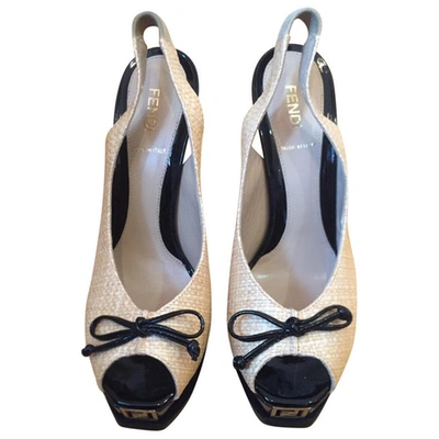 Pre-owned Fendi Beige Heels