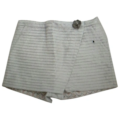 Pre-owned Manoush Short Pants In Silver