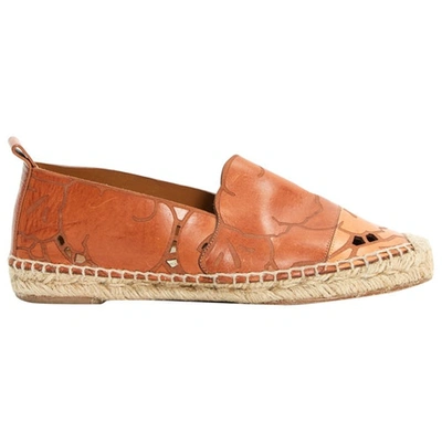 Pre-owned Chloé Leather Flats In Camel