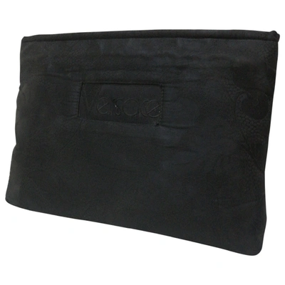 Pre-owned Versace Handbag In Black