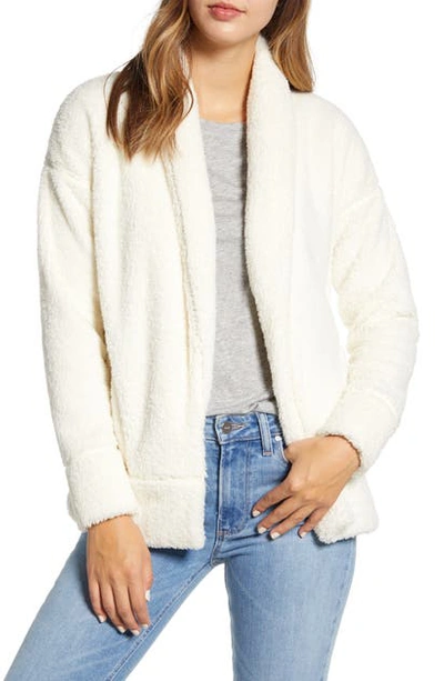 Vineyard Vines High Pile Fleece Open Front Cardigan In Marshmallow