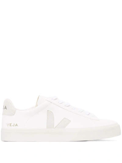 Veja Campo Chrome Free Trainers In White