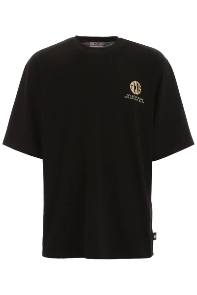 Gcds Palazzo Xciv T-shirt In Black