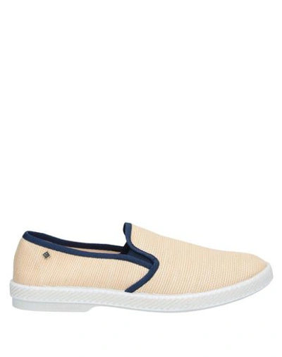 Rivieras Sneakers In Sand