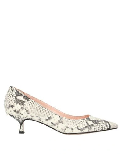 Anna F Pump In Light Grey