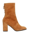 Kennel & Schmenger Ankle Boot In Camel