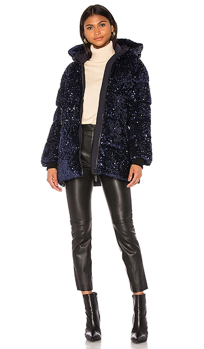 Mackage Hooded Sequin 800 Fill Power Down Puffer Jacket In Navy