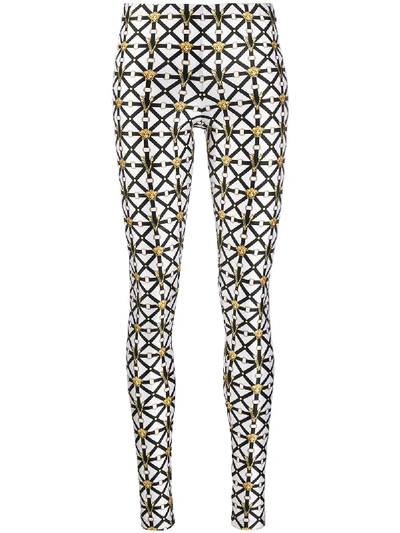 Versace Geometric Print Leggings In 白色