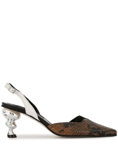 Yuul Yie Ornamental Pumps In Brown