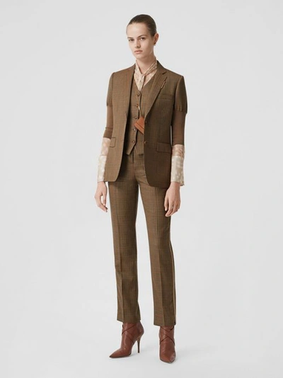 Burberry Houndstooth Check Wool Tailored Waistcoat In Fawn