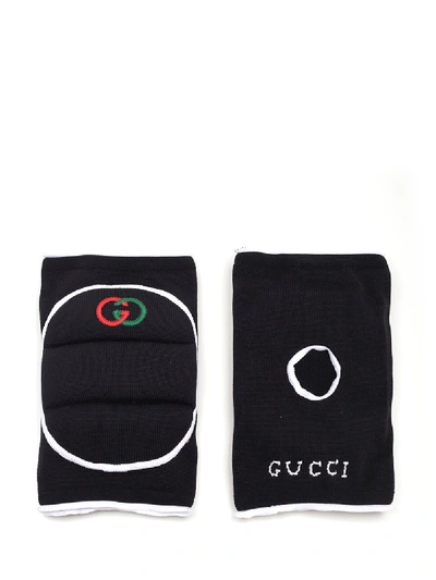 Gucci Embroidered Logo Knee Pads In Black