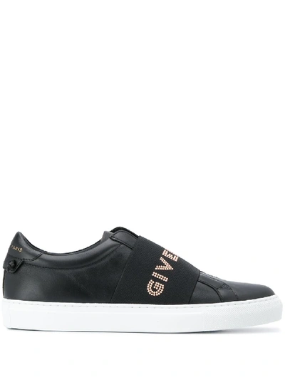 Givenchy Urban Street皮革运动鞋 In Black