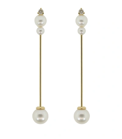 Mizuki Pearl And Diamond Bar Drop Earrings In Ylwgold