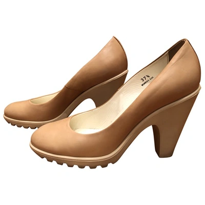 Pre-owned Hogan Leather Flats In Camel
