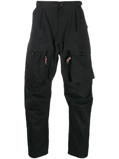 Burberry Tapered Cargo Trousers In 黑色