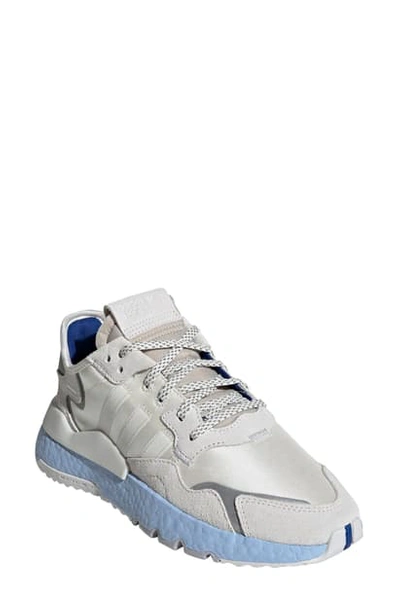 Adidas Originals Nite Jogger Sneaker In Off White/ Glow Blue