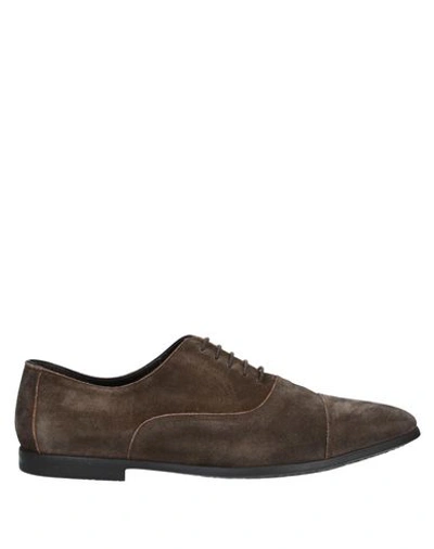 Ortigni Laced Shoes In Military Green