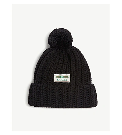 Gucci Logo Knitted Pompom Beanie In Black