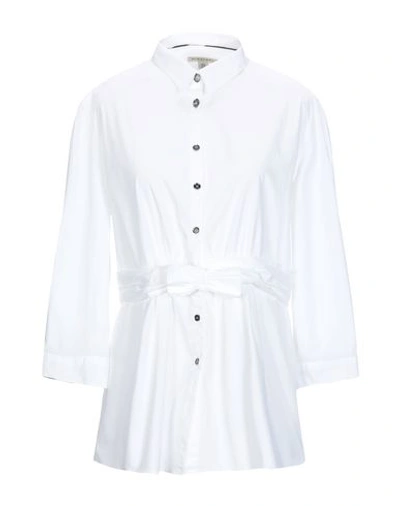 Burberry 纯色衬衫及女衬衣 In White