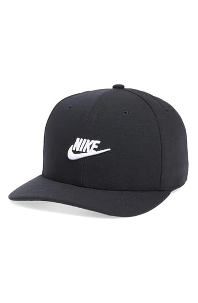 Nike Clc99 Futura Snapback Baseball Cap In Black