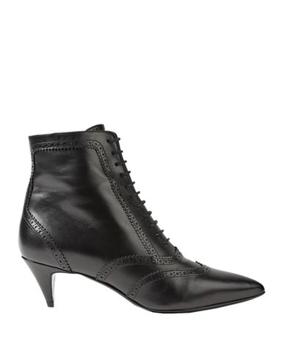 Saint Laurent 短靴 In Black