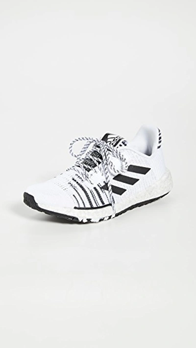 Adidas Originals Pulseboost Hd X Missoni Trainers In White/core Black/grey