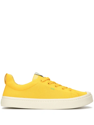 Cariuma Ibi Low Knit Sneakers In Yellow