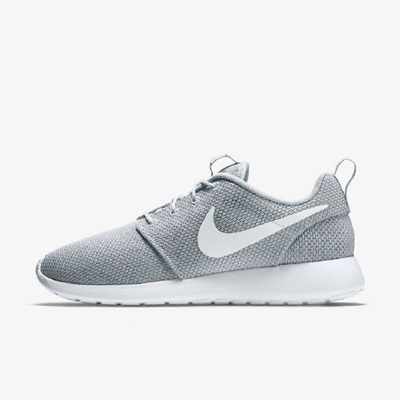Nike Roshe Run Sneakers In Gray 511881-023-grey