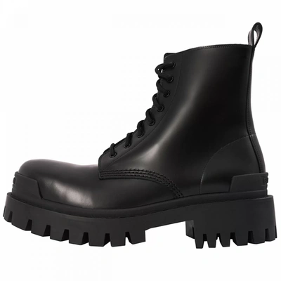 BALENCIAGA BLACK LEATHER STRIKE BOOTS,590974/WA960/1000