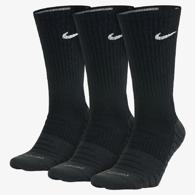 NIKE UNISEX EVERYDAY MAX CUSHIONED TRAINING CREW SOCKS (3 PAIRS),11372892