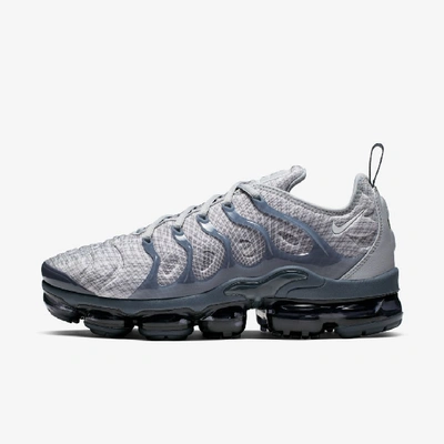 Nike Air Vapormax Plus Men's Shoe In Grey