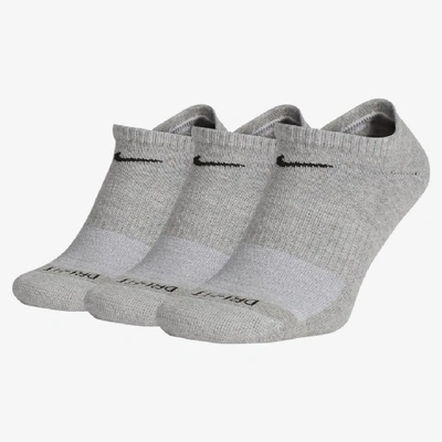 Nike Everyday Plus Cushion Training No-show Socks (3 Pairs) In Grey