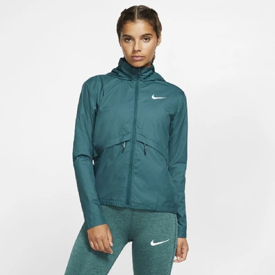 NIKE ESSENTIAL WOMEN'S PACKABLE RUNNING RAIN JACKET 
