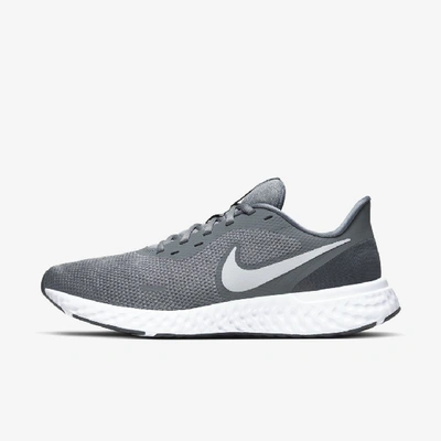 Nike Men's Revolution 5 Wide Width Running Sneakers From Finish Line In Cool Grey/pure Platinum-d