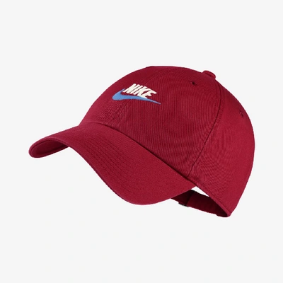 Nike Sportswear Heritage86 Futura Washed Hat In Gym Red
