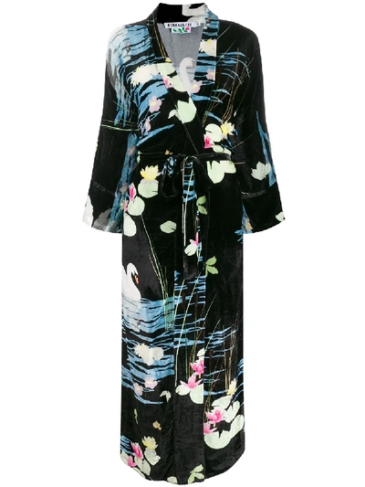 Bernadette Peignoir Swan-print Dressing Gown Dress In Black