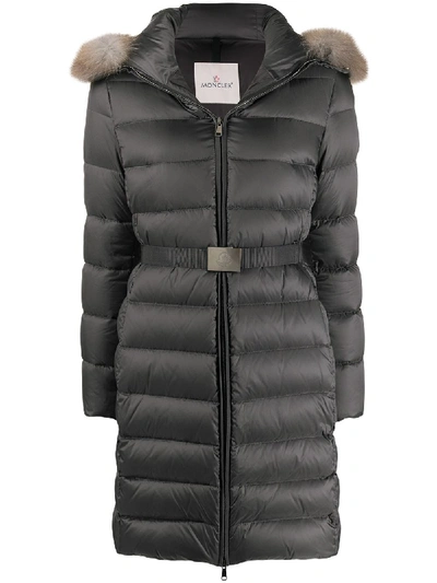Moncler Belted Puffer Jacket In 灰色
