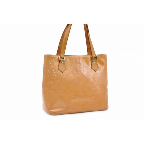 Pre-Owned Louis Vuitton Houston Yellow Patent Leather Handbag | ModeSens