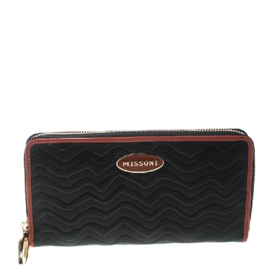 Pre-owned Missoni Black Zigzag Embossed Leather Zip Around Continental Wallet