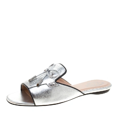 Pre-owned Tod's Limited Edition Metallic Silver Leather Crystal Embellished Bow Peep Toe Flat Slides Size 37.5