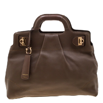 Pre-owned Ferragamo Brown Leather Medium Soft W Top Handle Bag