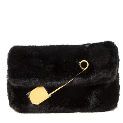 Pre-owned Burberry Black Faux Fur Pin Clutch