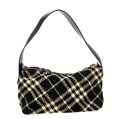 Pre-owned Burberry Black Nova Check Wool Shoulder Bag