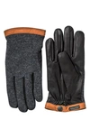Hestra Tricot-panelled Leather Gloves In Black