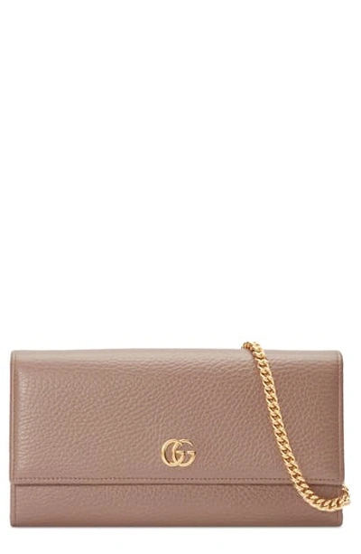 Gucci Petite Leather Continental Wallet On A Chain In Porcelain Rose