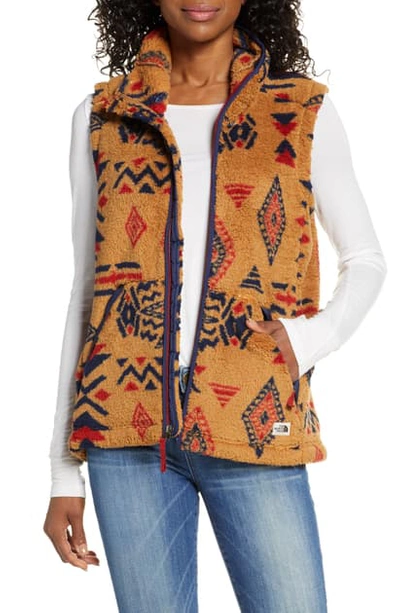 The North Face Campshire 2.0 Faux Fur Vest In Cedar Brown Caligeo Print